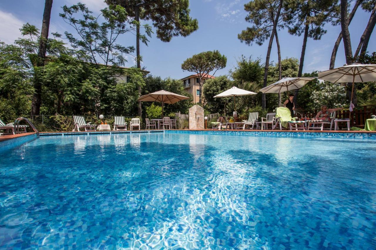 Piccolo Hotel Форте-деи-Марми Экстерьер фото
